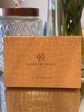 Kenia Ontiveros Beauty Set and Define Face Palette Contour Bronzer Highlight NEW